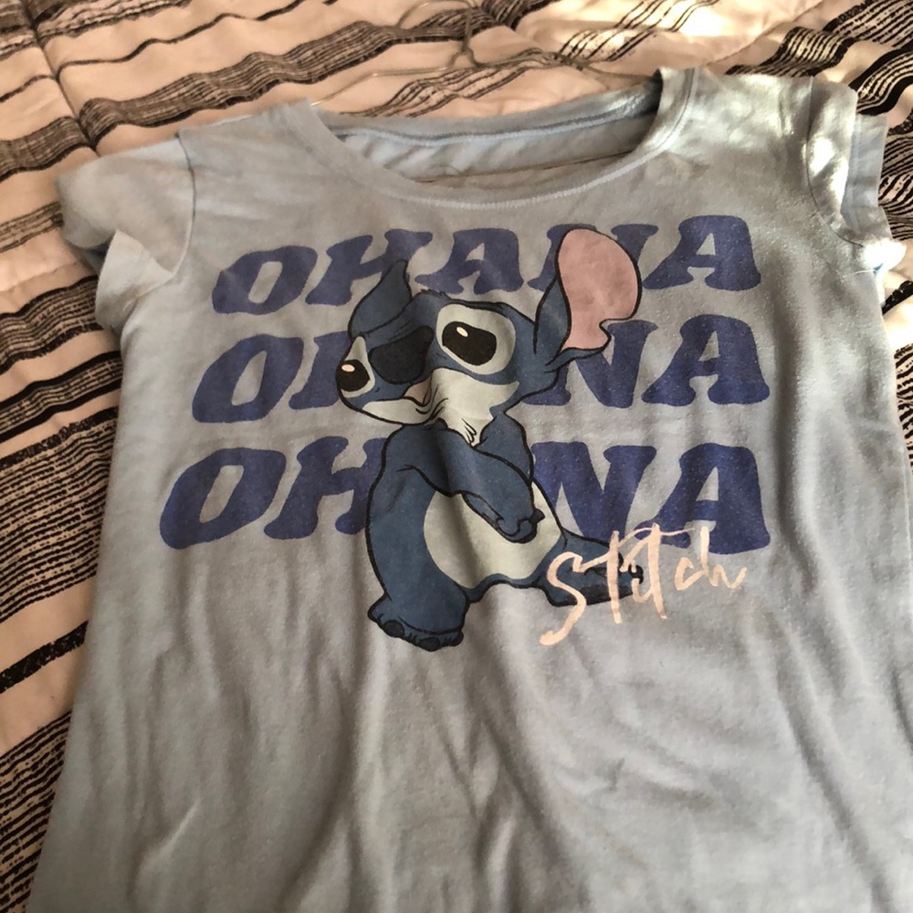 Girls T-shirt, Size M, never worn, perfect condition